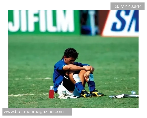 历史足球明星前十名的传奇故事与影响力分析 历史足球明星前十名的传奇故事与影响力分析